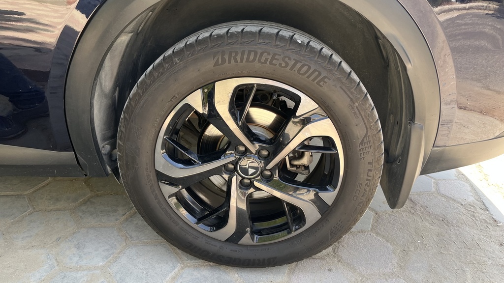 RR L TIRE