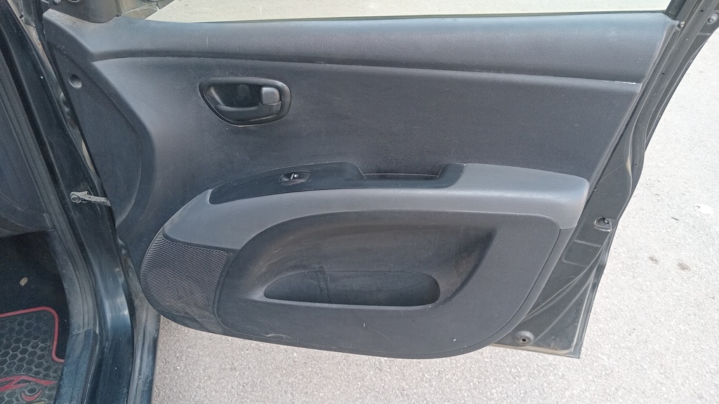 FR R DOOR