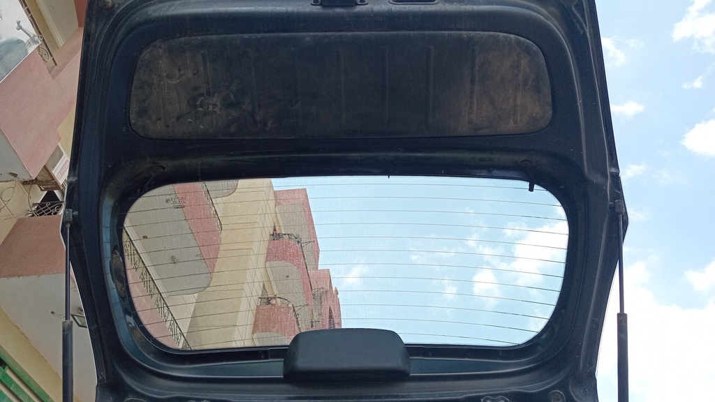 TRUNK HOOD