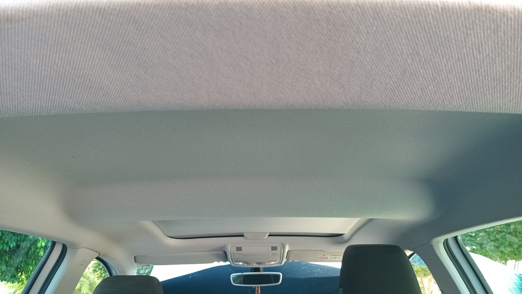 CAR ROOF MAT