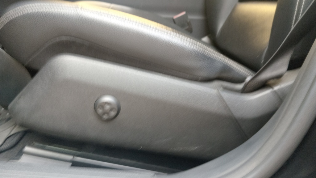 DRIVER SEAT SWITCHES