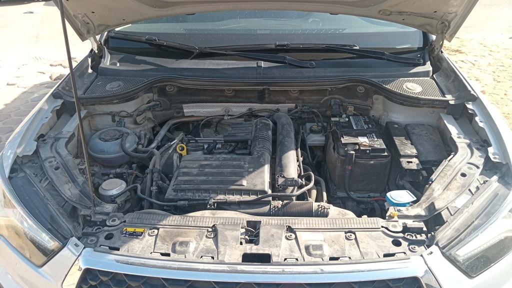 ENGINE COMPARTMENT