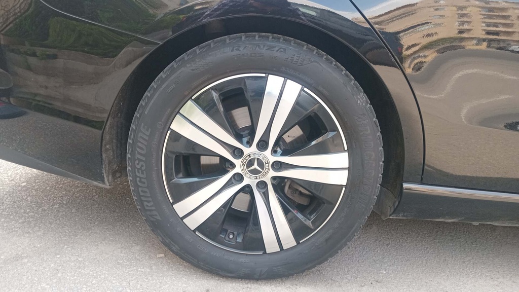 RR R TIRE