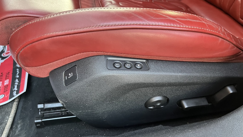 DRIVER SEAT SWITCHES