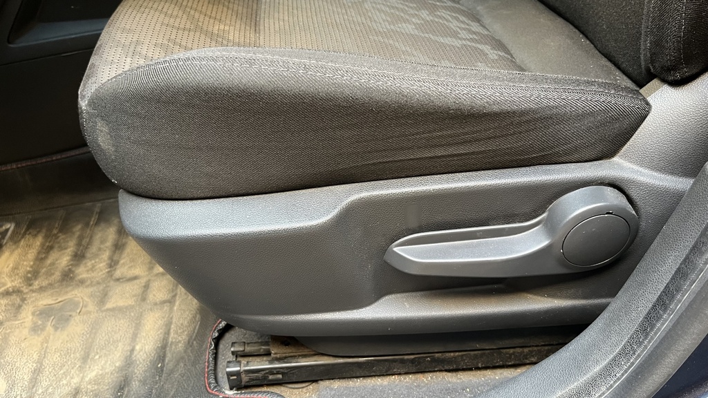 DRIVER SEAT SWITCHES