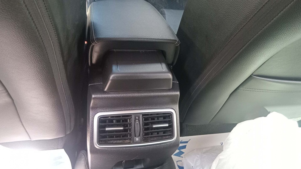 RR AC GRILL