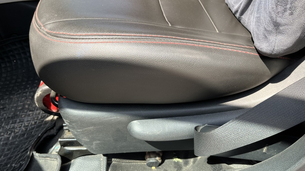 DRIVER SEAT SWITCHES