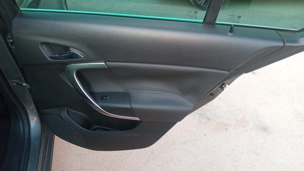 RR R DOOR