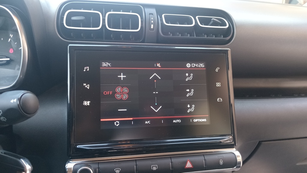 MULTIMEDIA SCREEN