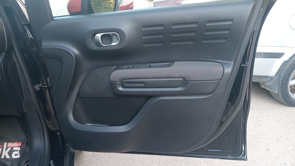 FR R DOOR