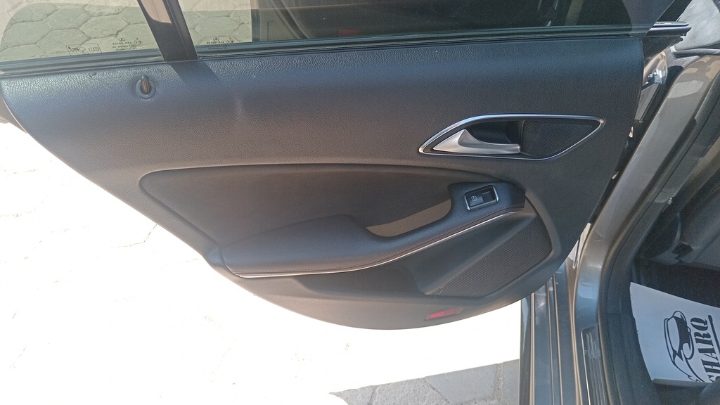 RR L DOOR