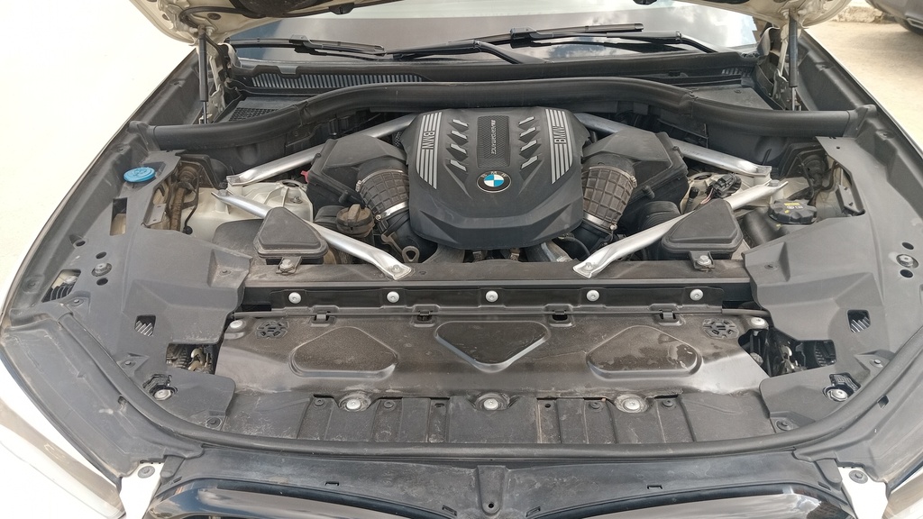 ENGINE COMPARTMENT