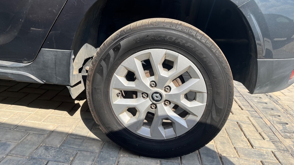 RR L TIRE