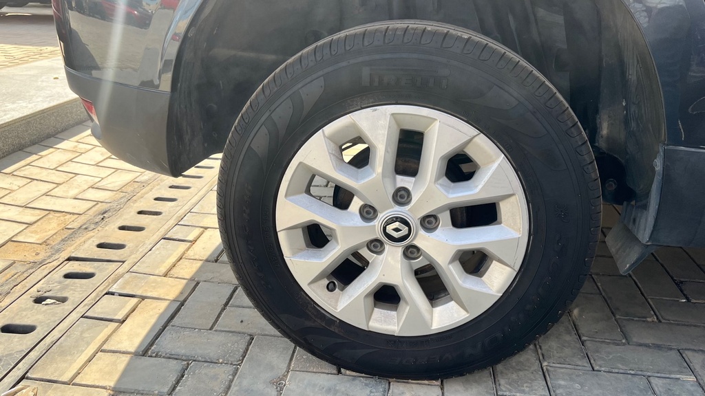 RR R TIRE