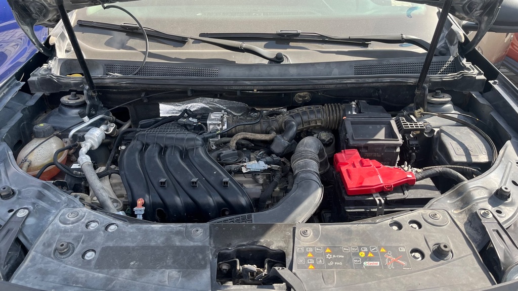 ENGINE COMPARTMENT