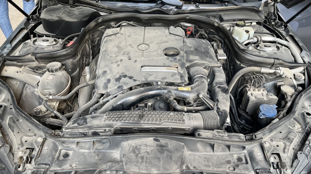 ENGINE COMPARTMENT