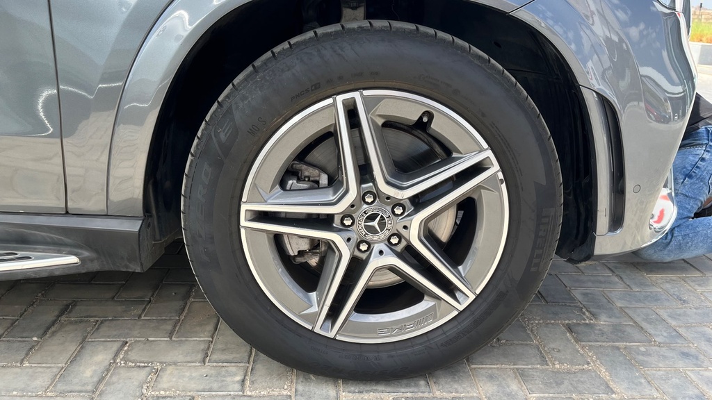 FR R TIRE