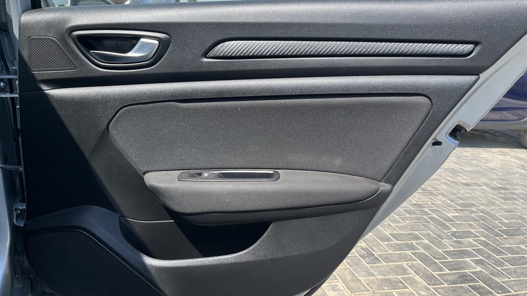 RR R DOOR