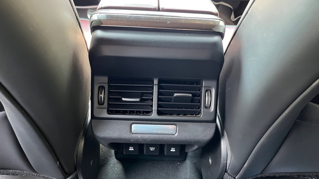 RR AC GRILL