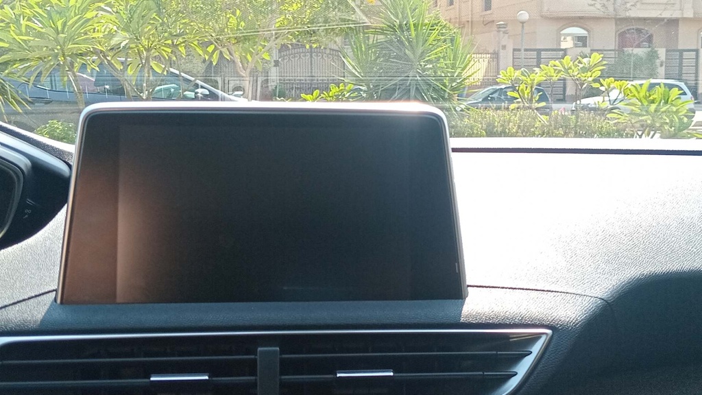 MULTIMEDIA SCREEN