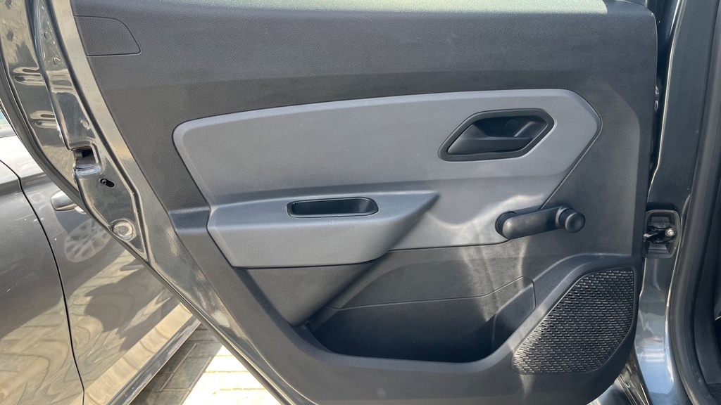 RR L DOOR