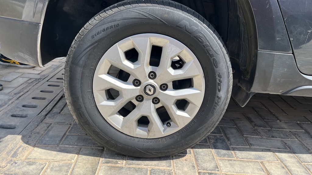 RR R TIRE