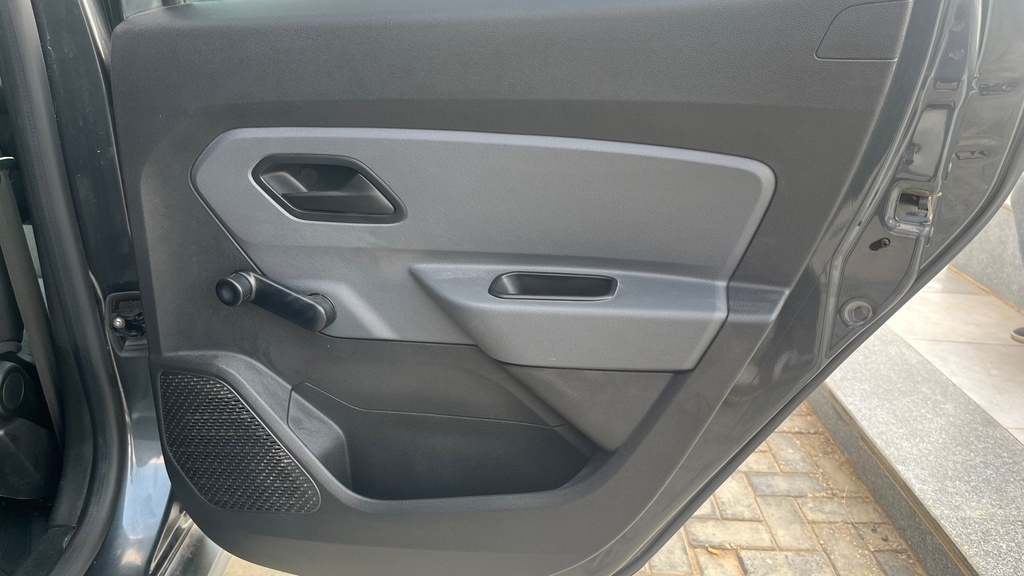 RR R DOOR