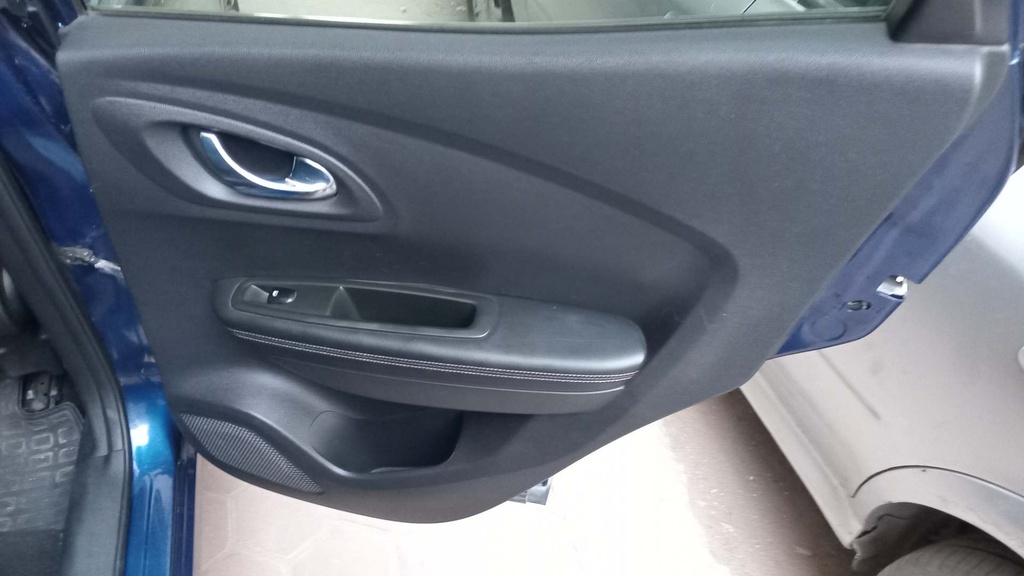 RR R DOOR