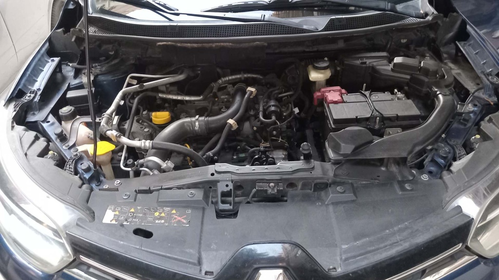 ENGINE COMPARTMENT