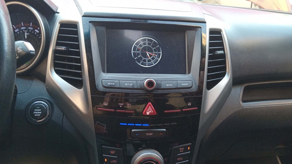 MULTIMEDIA SCREEN