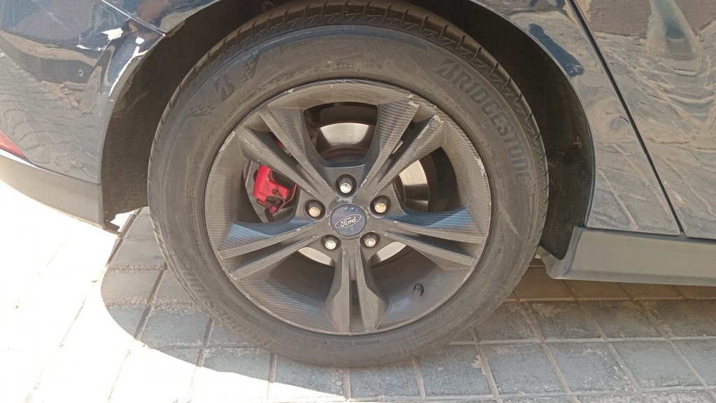 RR R TIRE