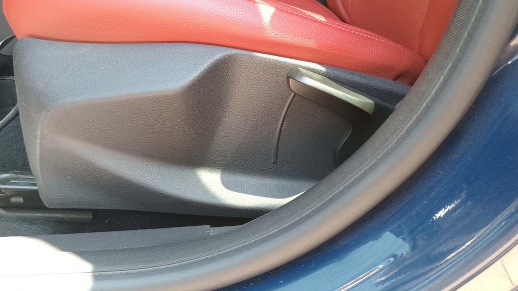 DRIVER SEAT SWITCHES