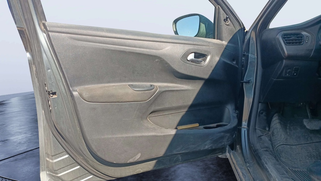 FR L DOOR