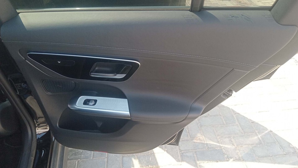 RR R DOOR