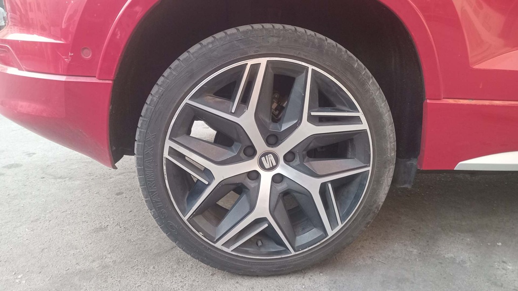 RR R TIRE