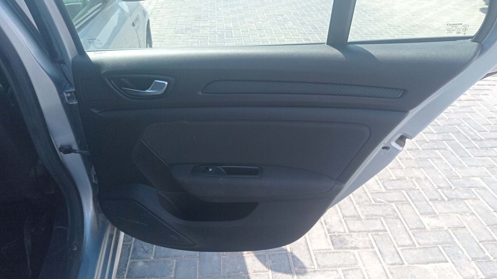 RR R DOOR