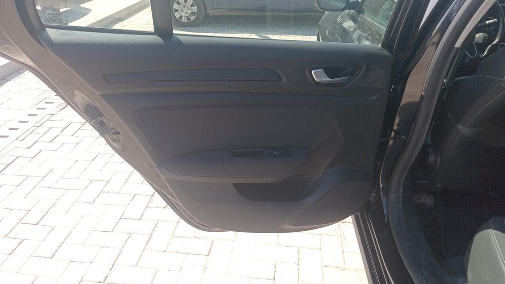 RR L DOOR