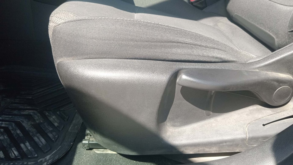 DRIVER SEAT SWITCHES