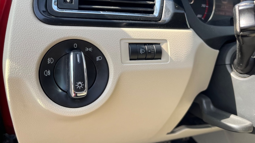 LIGHT SWITCHES