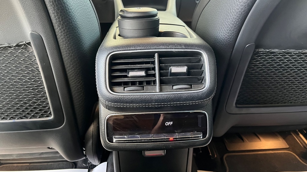 RR AC GRILL