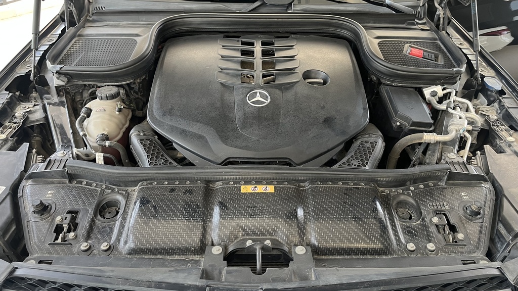 ENGINE COMPARTMENT