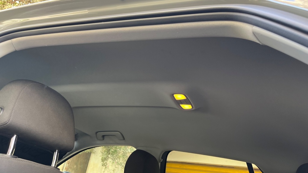 CAR ROOF MAT