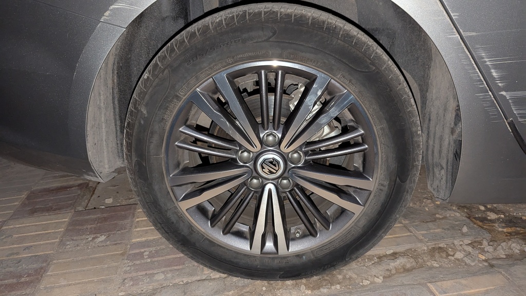 RR R TIRE