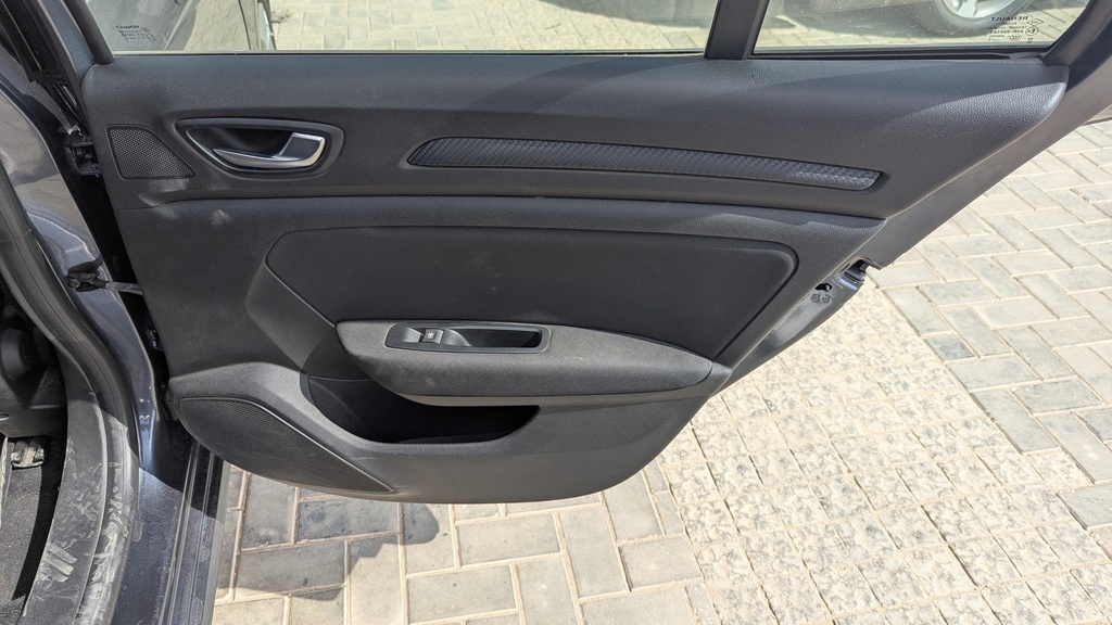 RR R DOOR