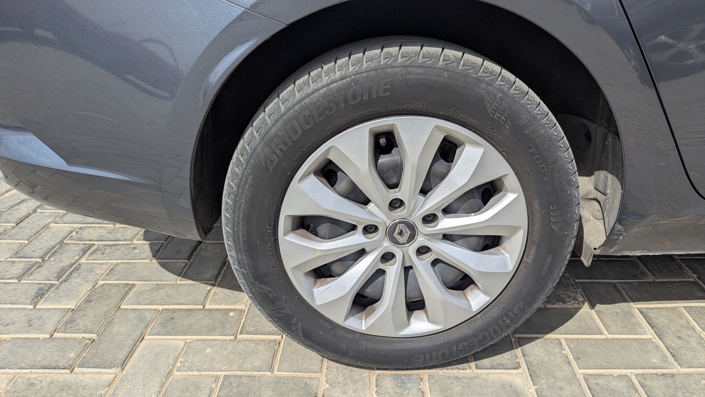 RR R TIRE