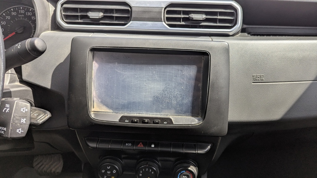 MULTIMEDIA SCREEN