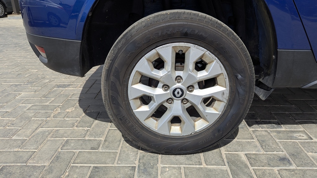 RR R TIRE