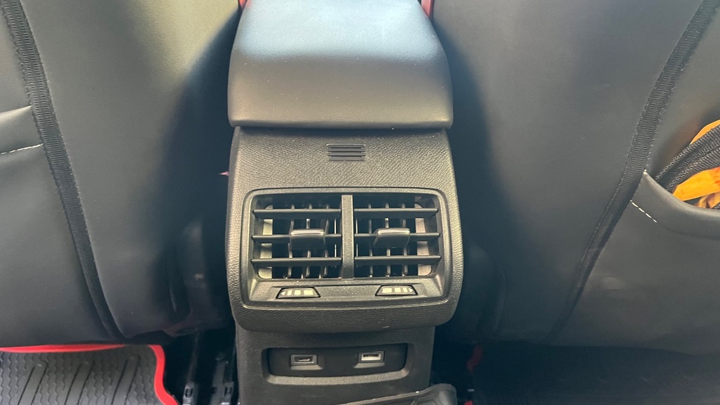 RR AC GRILL