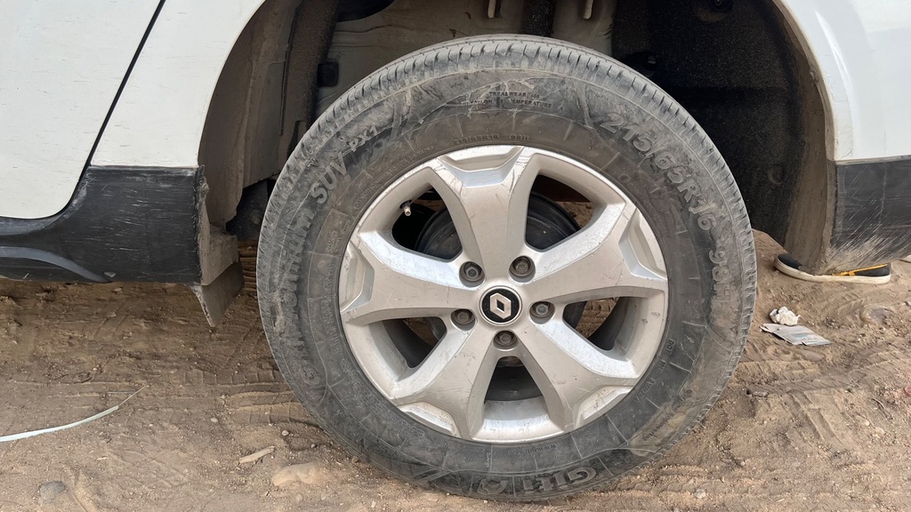 RR L TIRE