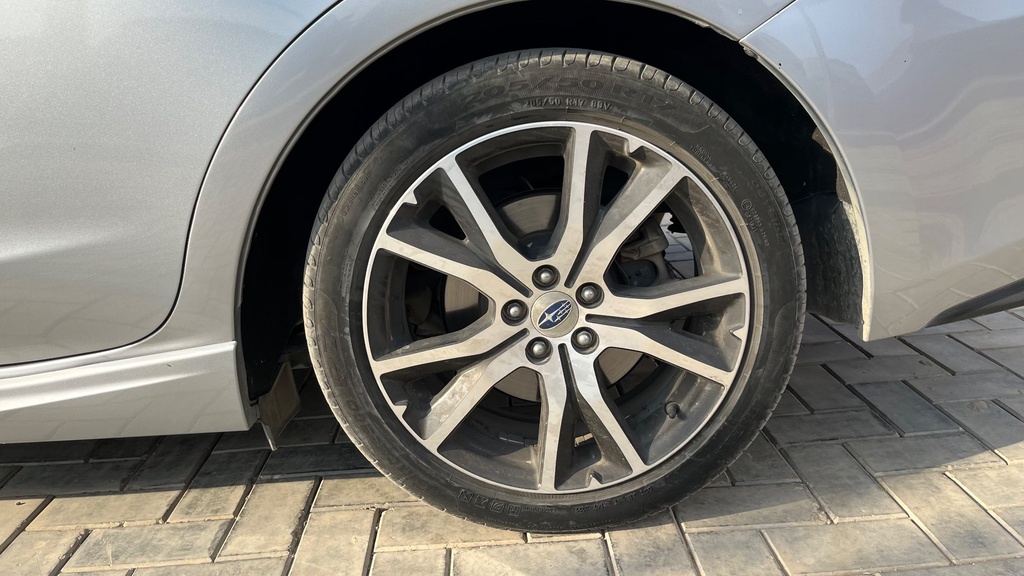 RR L TIRE